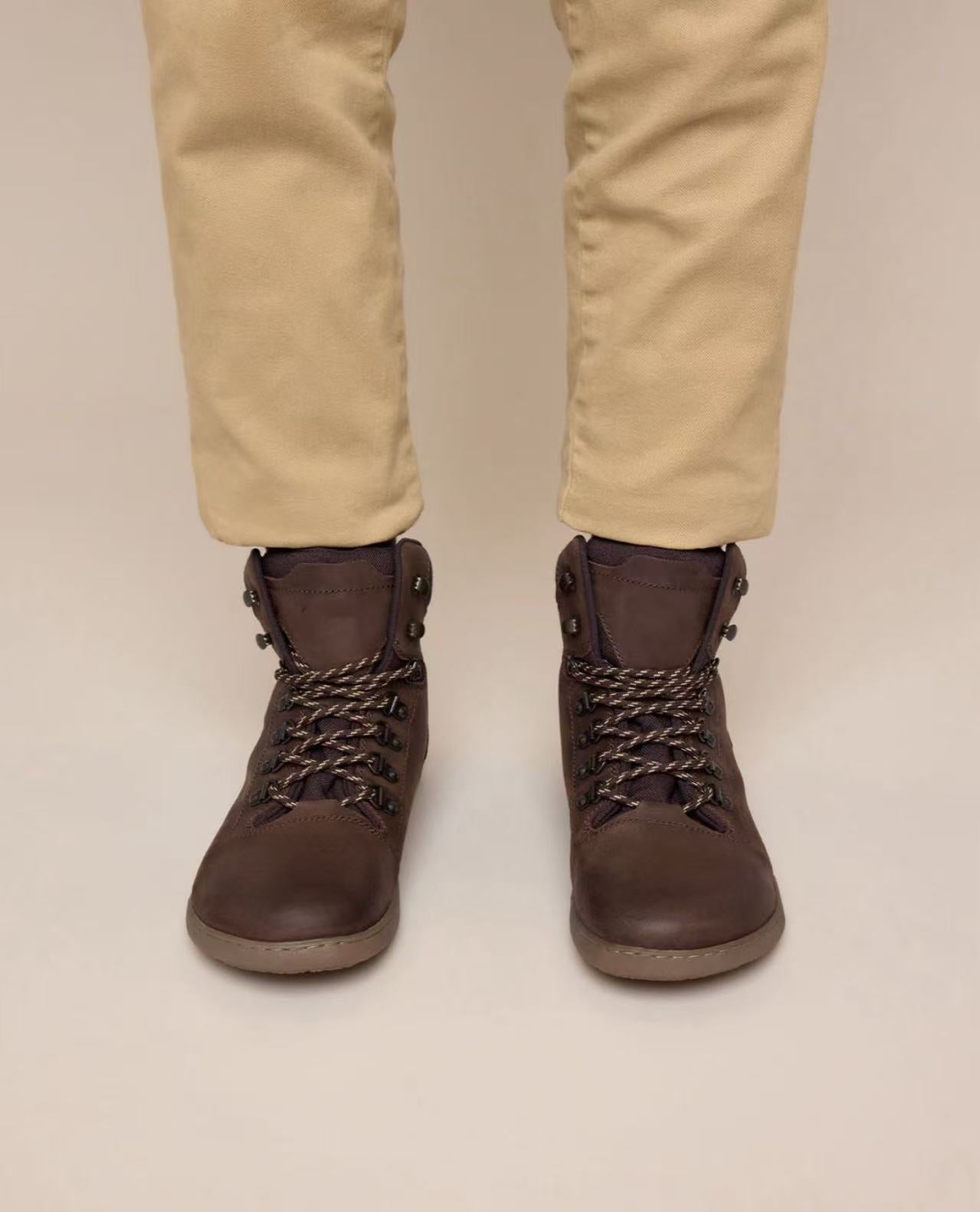 Herren Barfußschuhe Stiefelette mit spezieller Schnürung, Minimalschuhe mit Zehenfreiheit, Barfuß Boots für Alltag & Outdoor, Braun