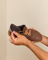 Herren Barfußschuhe aus Leder, Minimalschuhe mit Zehenfreiheit, Bequeme Barfuß Halbschuhe für Alltag & Outdoor, Braun, Made in Portugal